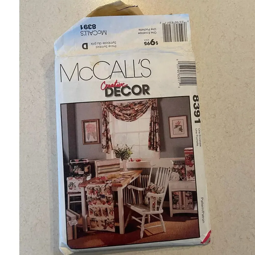 McCall's Decor Sewing Pattern 8391 Shade Organizer Curtains Cushion Cover